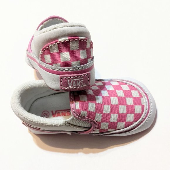 VANS Baby/infant shoes, classic slip-on pink and white checkerboard walkers - Picture 6 of 13